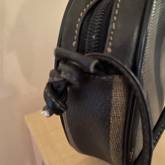 Authentic Fendi Bag - Picture 6 of 9